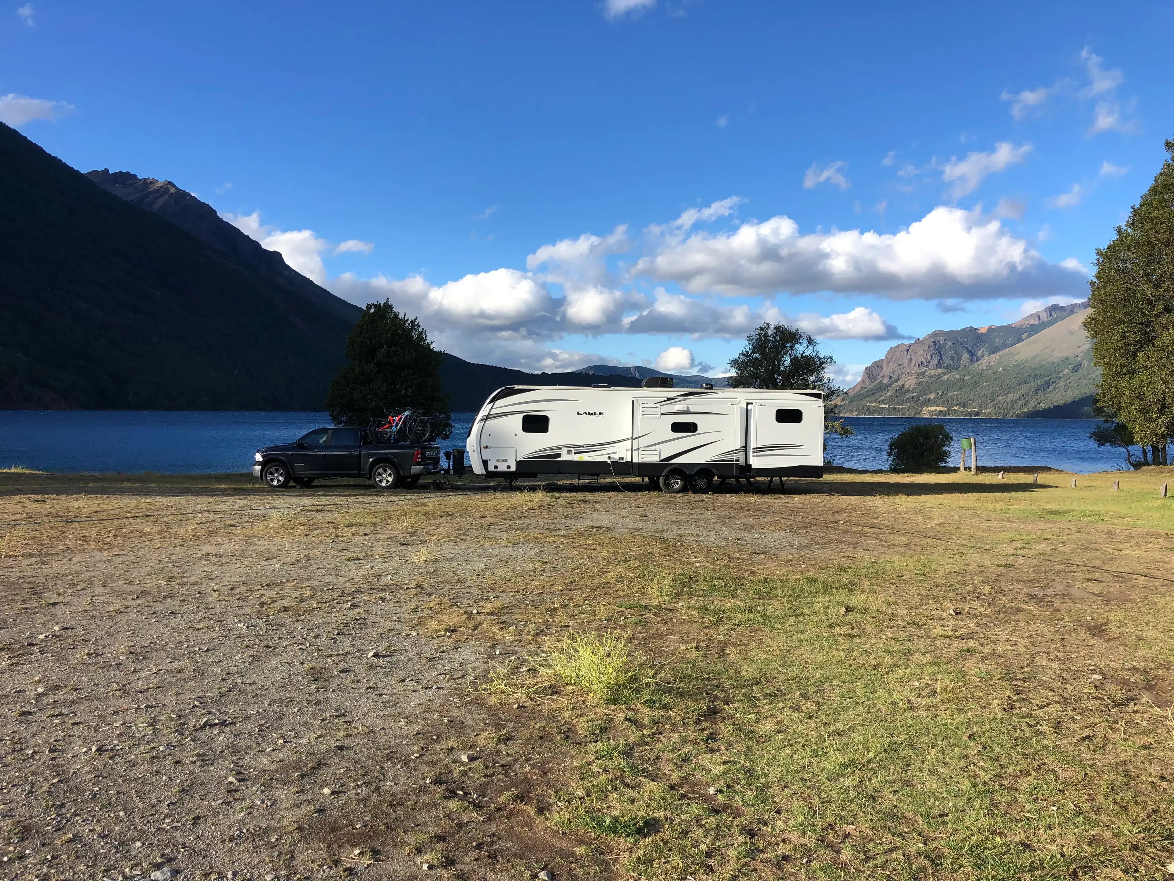 Camping Los Baqueanos, Lago Gutiérrez