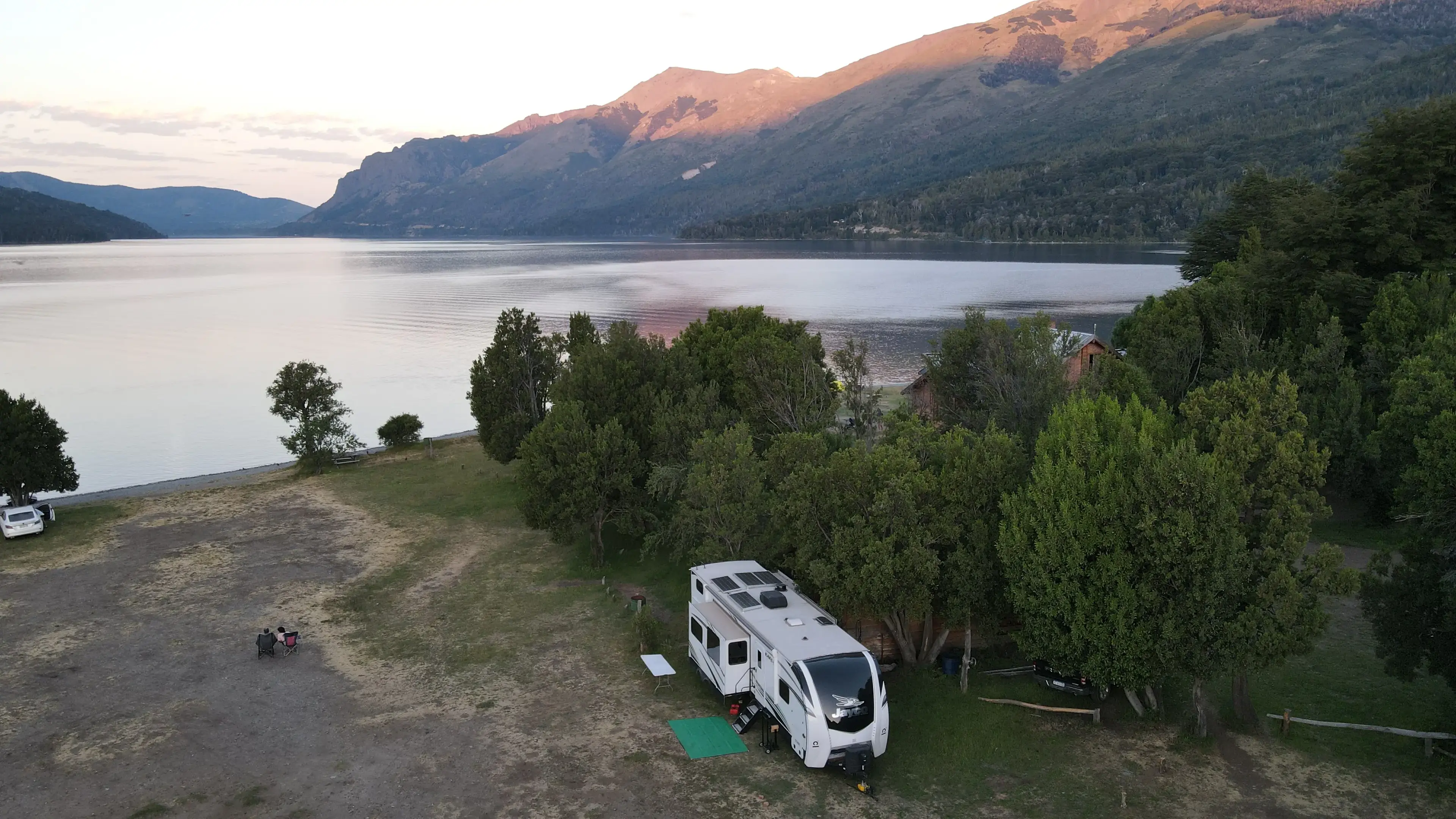 Camping Los Baqueanos, Lago Gutiérrez