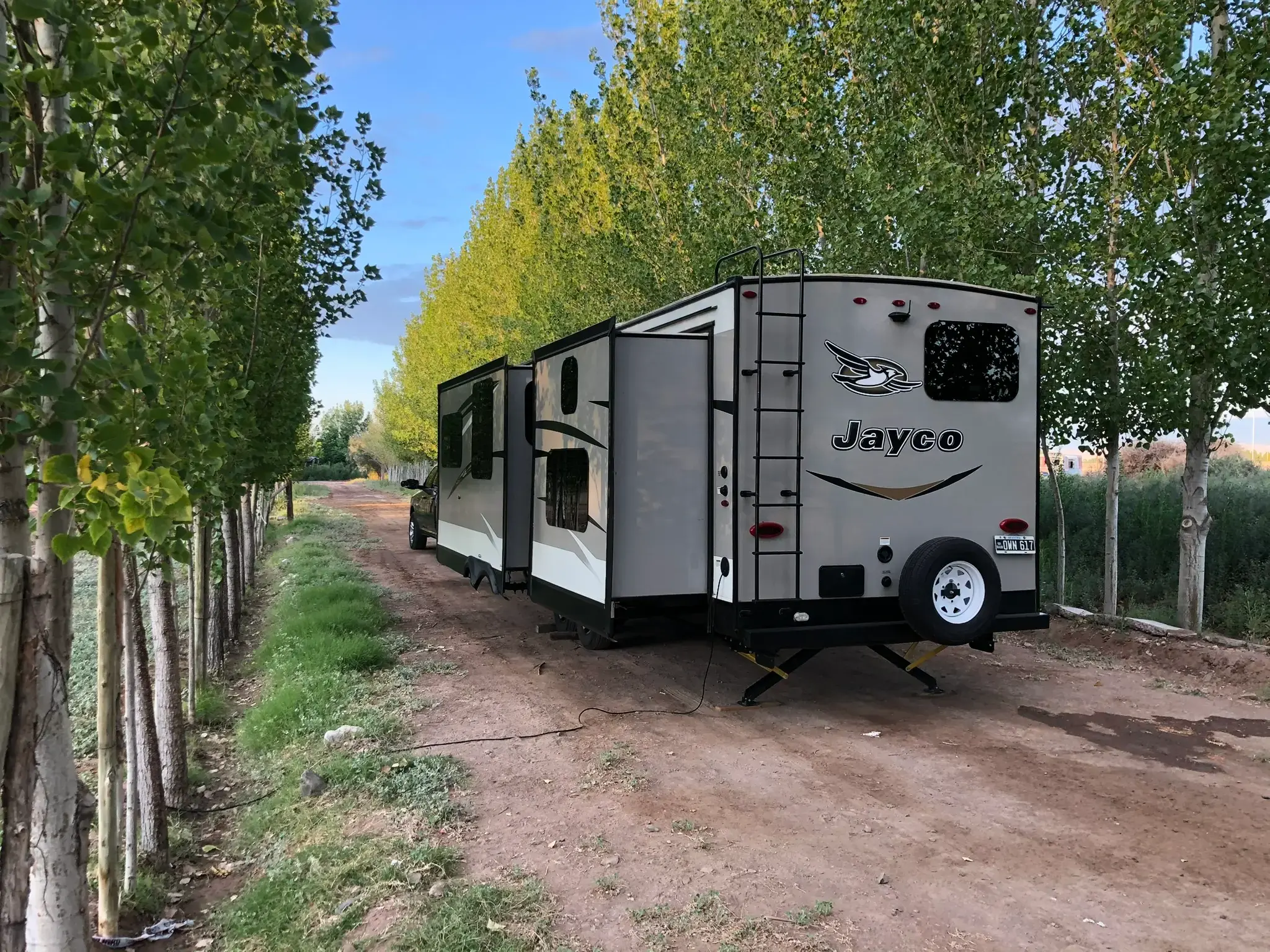 Camping San Antonio, Villa Media Agua